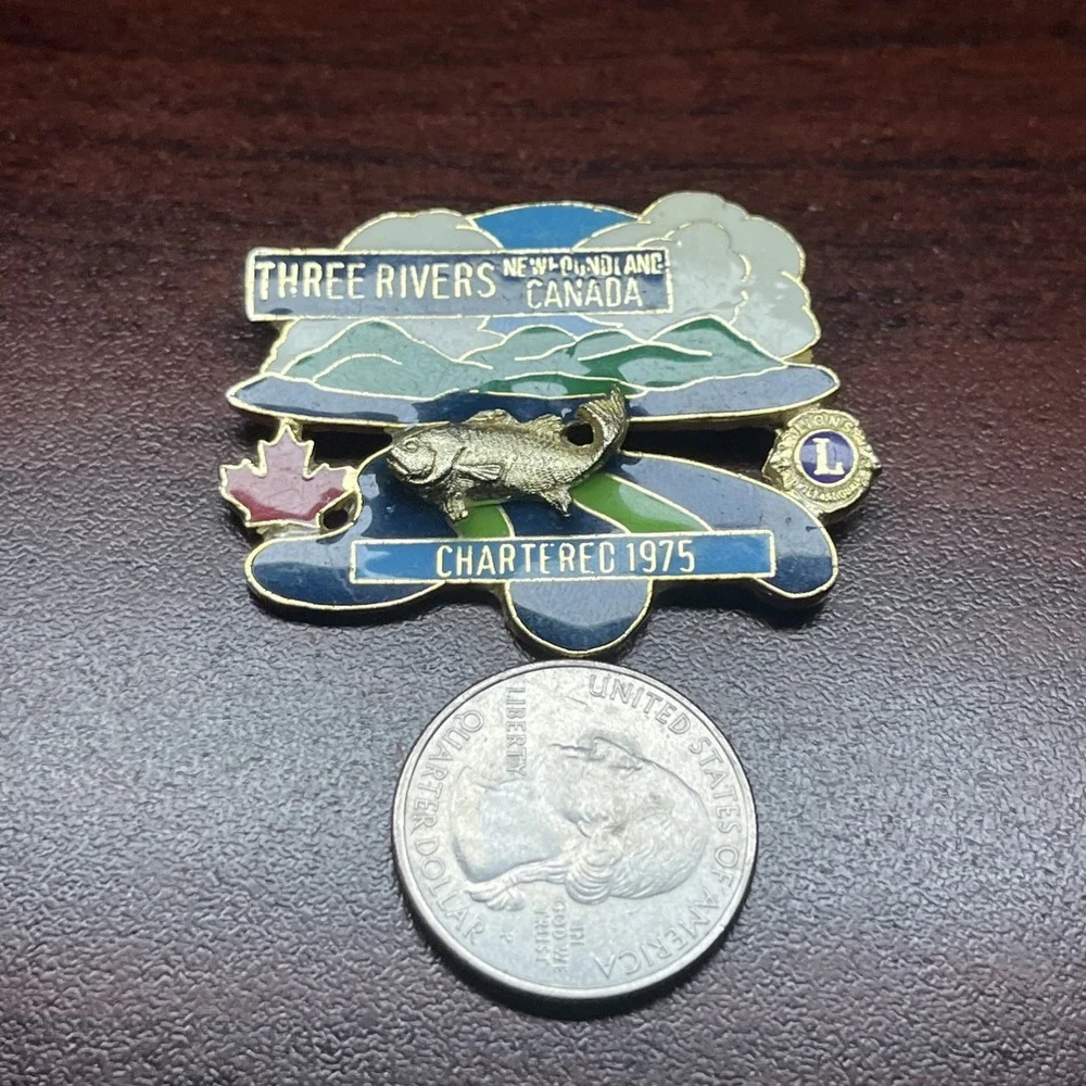 Lions Club‎ Three Rivers Newfoundland Canada Lapel Hat Pin